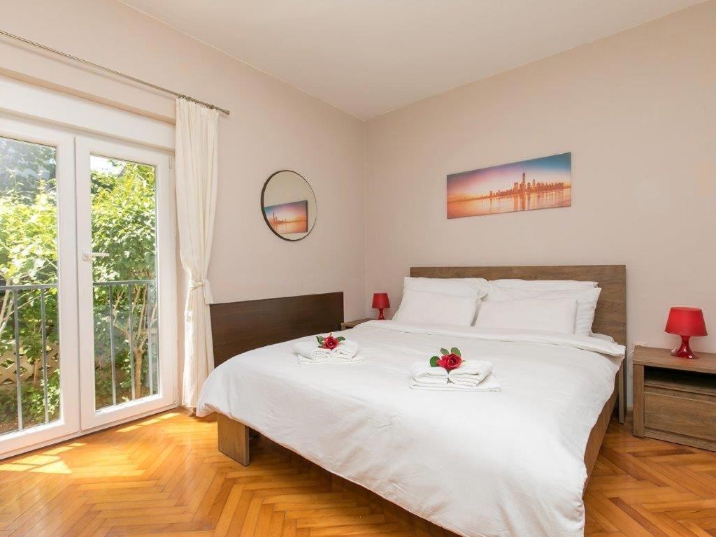 Apartments Loredana 포레치 외부 사진