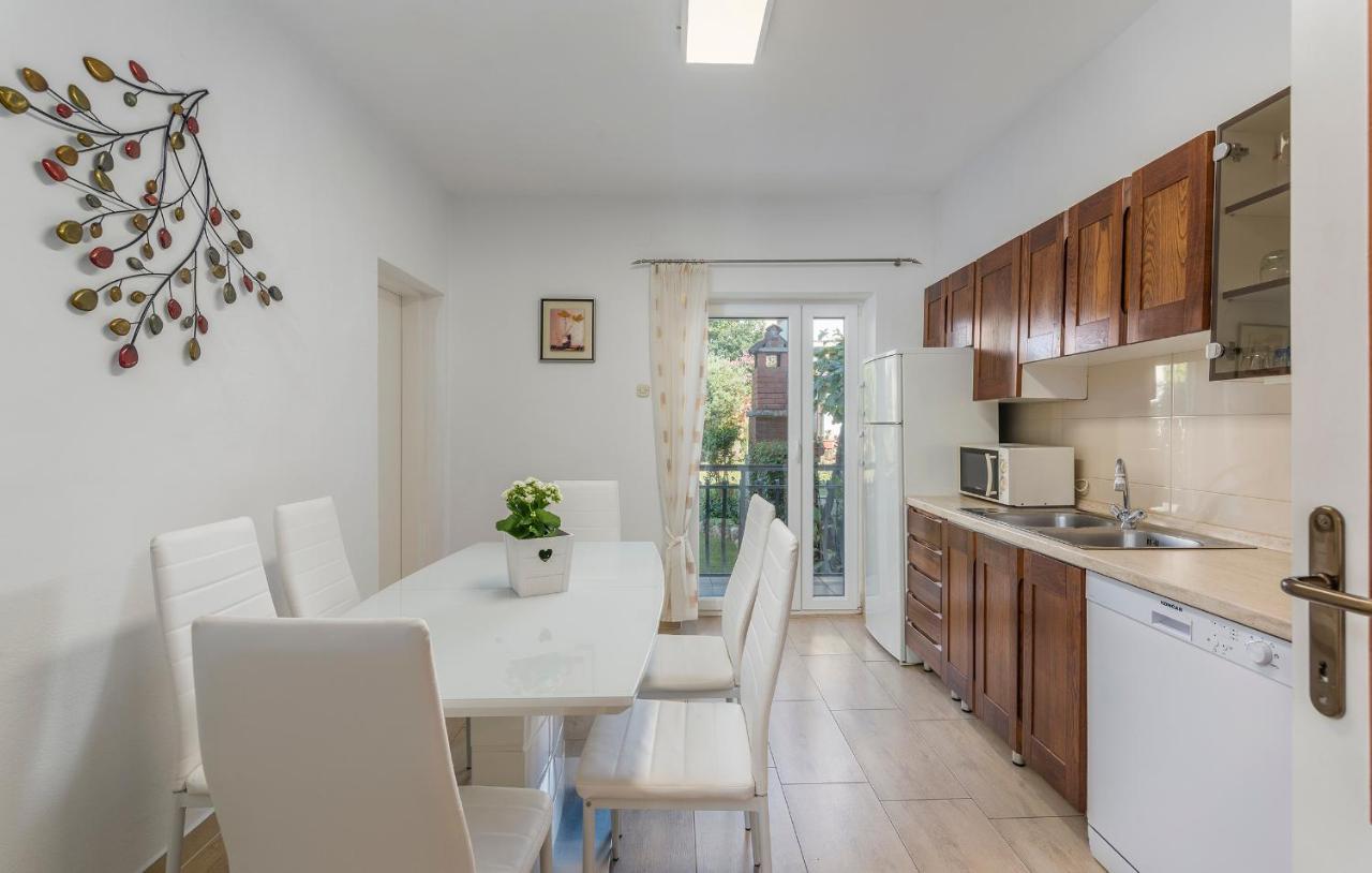 Apartments Loredana 포레치 외부 사진